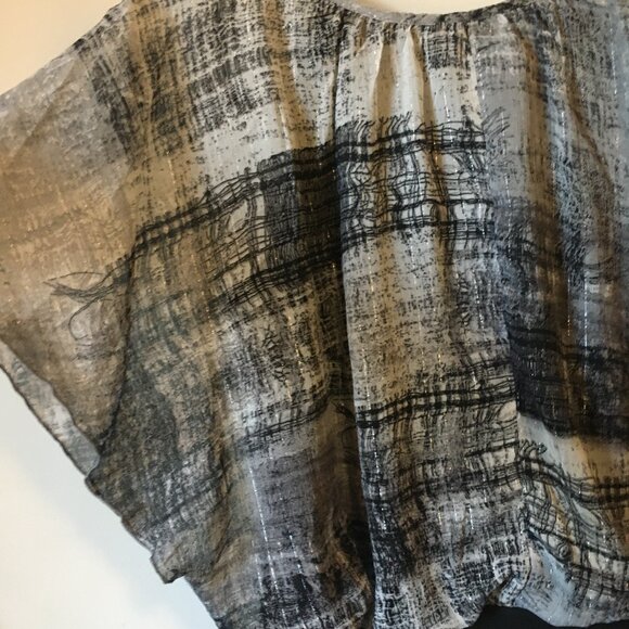 Ispiri Abstract Print 2 in 1 Flutter Sleeve & Tank Top - Picture 7 of 16